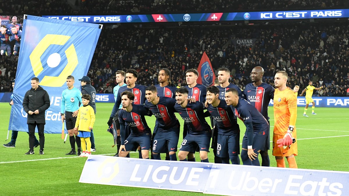 Pas de tapis rouge pour les joueurs du PSG - Le Parisien