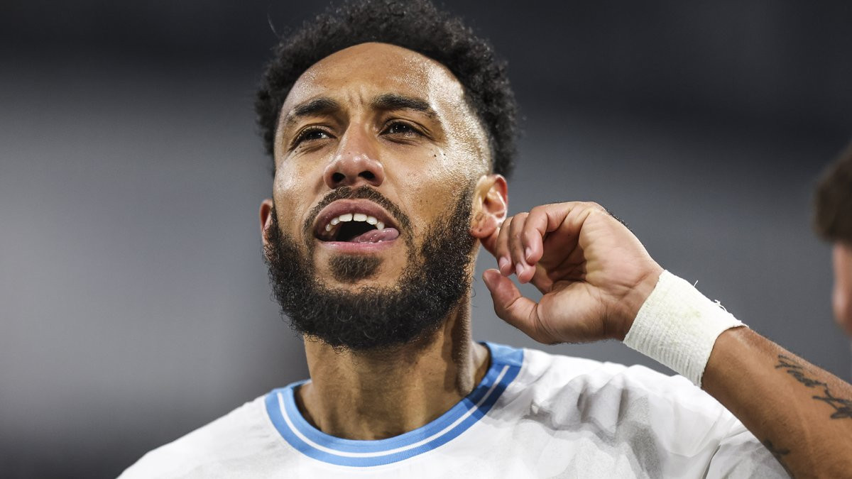 Aubameyang aurait aimé retourner au FC Barcelone avant de rejoindre l'OM thumbnail