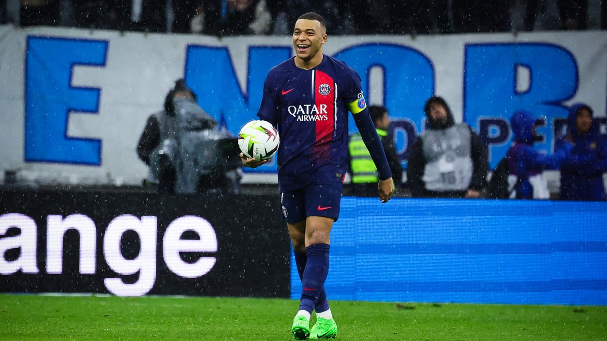 Mercato - PSG : Surprise, le Real Madrid a fait une fleur à Mbappé thumbnail