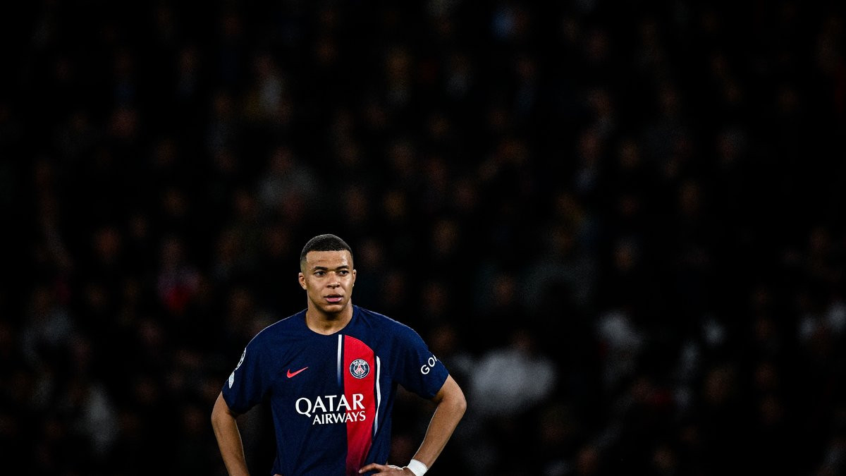 PSG : Mbappé prépare du lourd pour Barcelone ! thumbnail