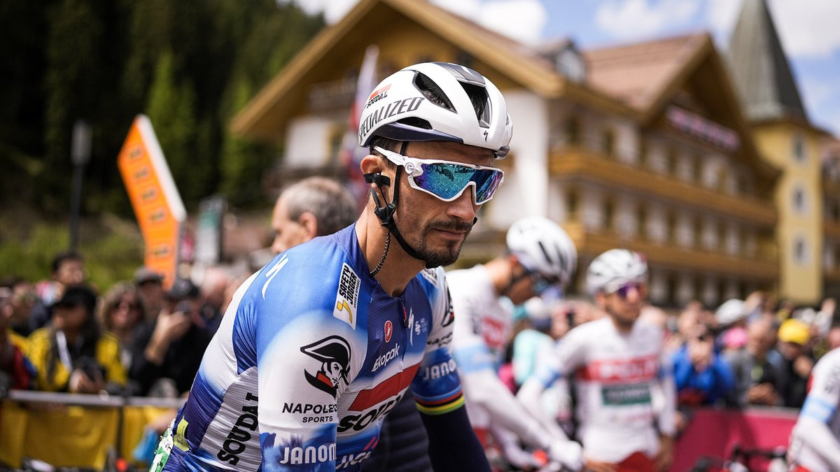 Tour de France: Alaphilippe should play tight