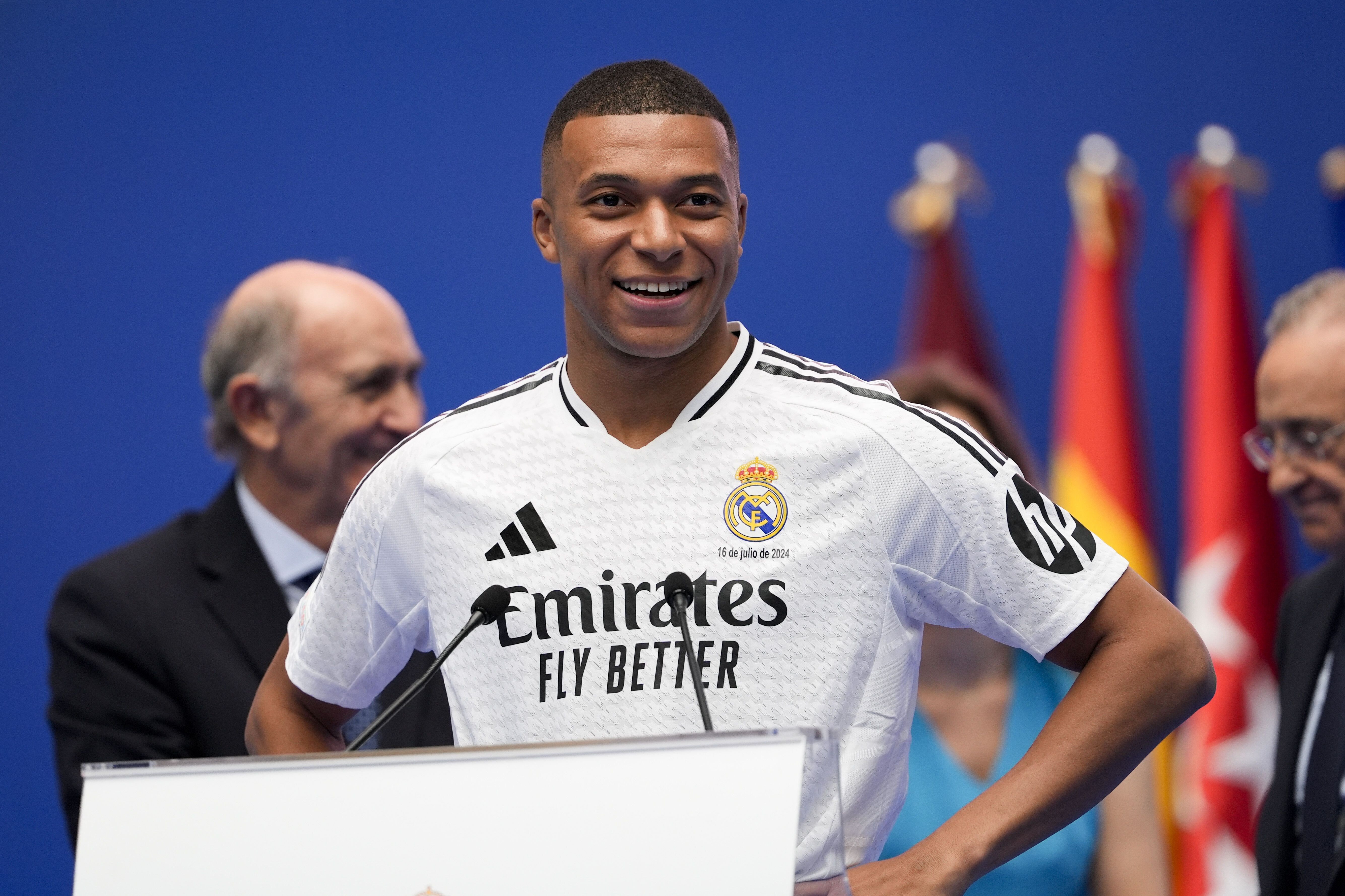 Transfer Market: Real Madrid lets loose on Mbappé transfer