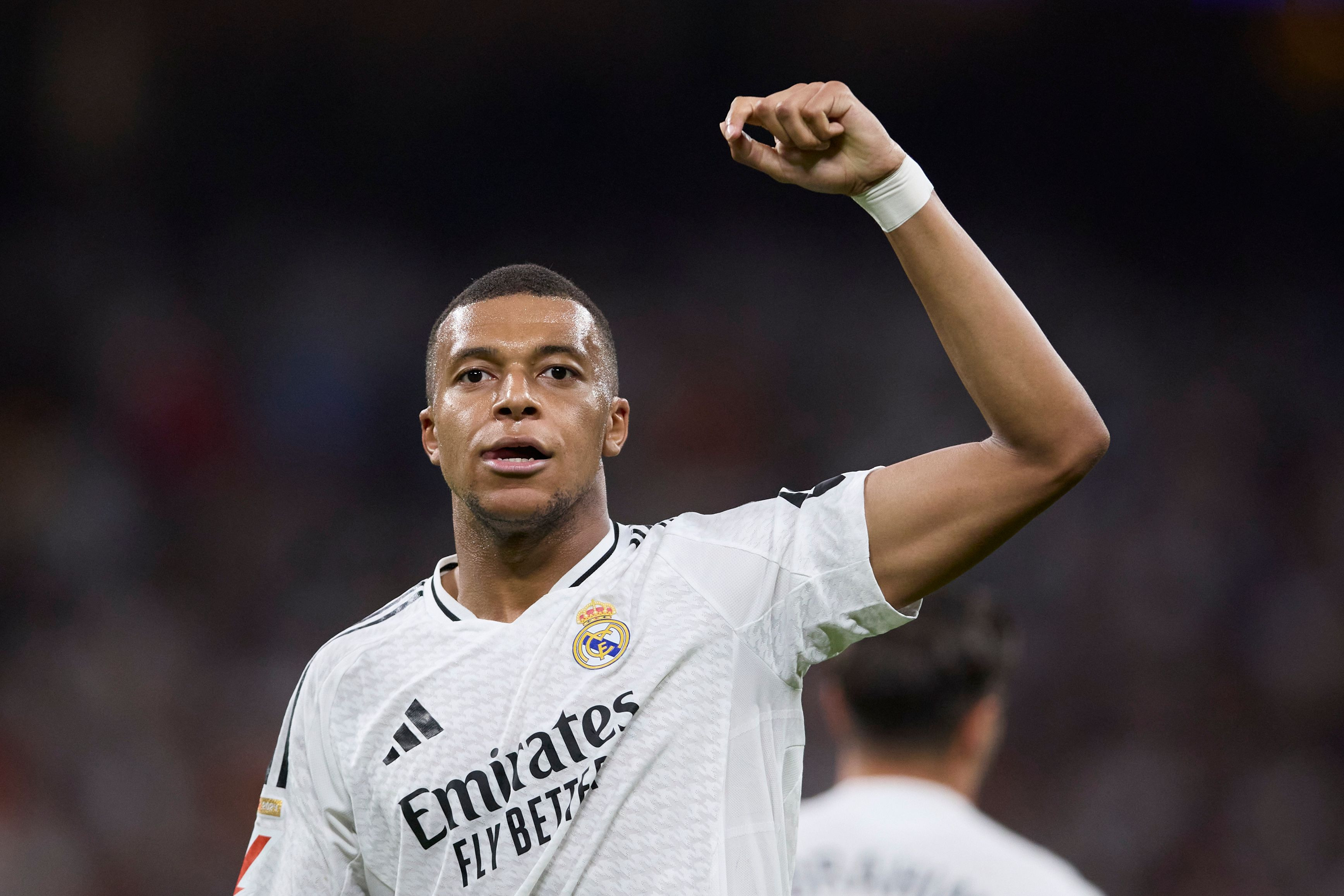 Transfer Insights: Real Madrid Sets Sights on Game-Changing Mbappé-Style Acquisitions!