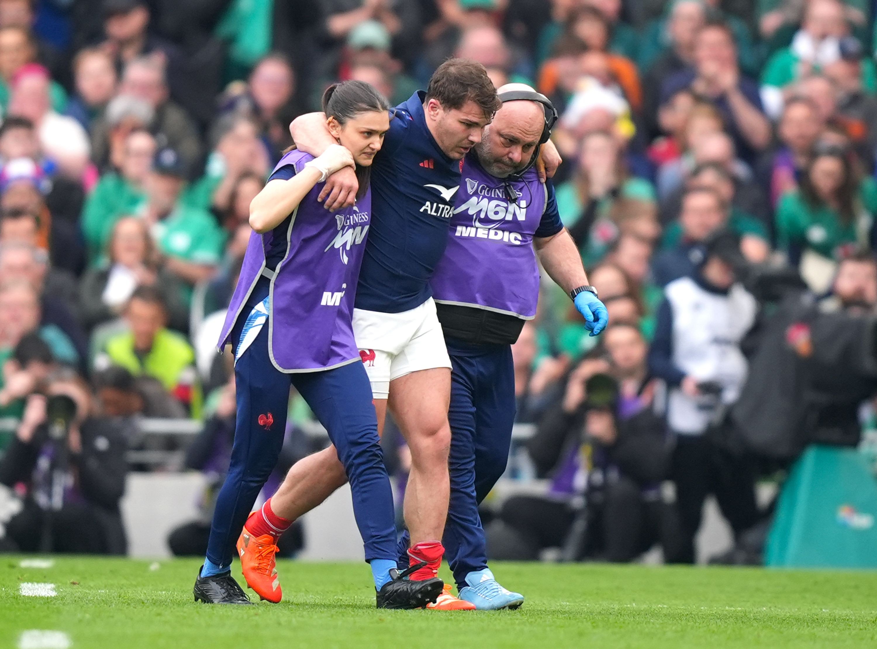 Rugby : Antoine Dupont doit tout plaquer, il annonce sa reconversion ! -  Le10sport.com