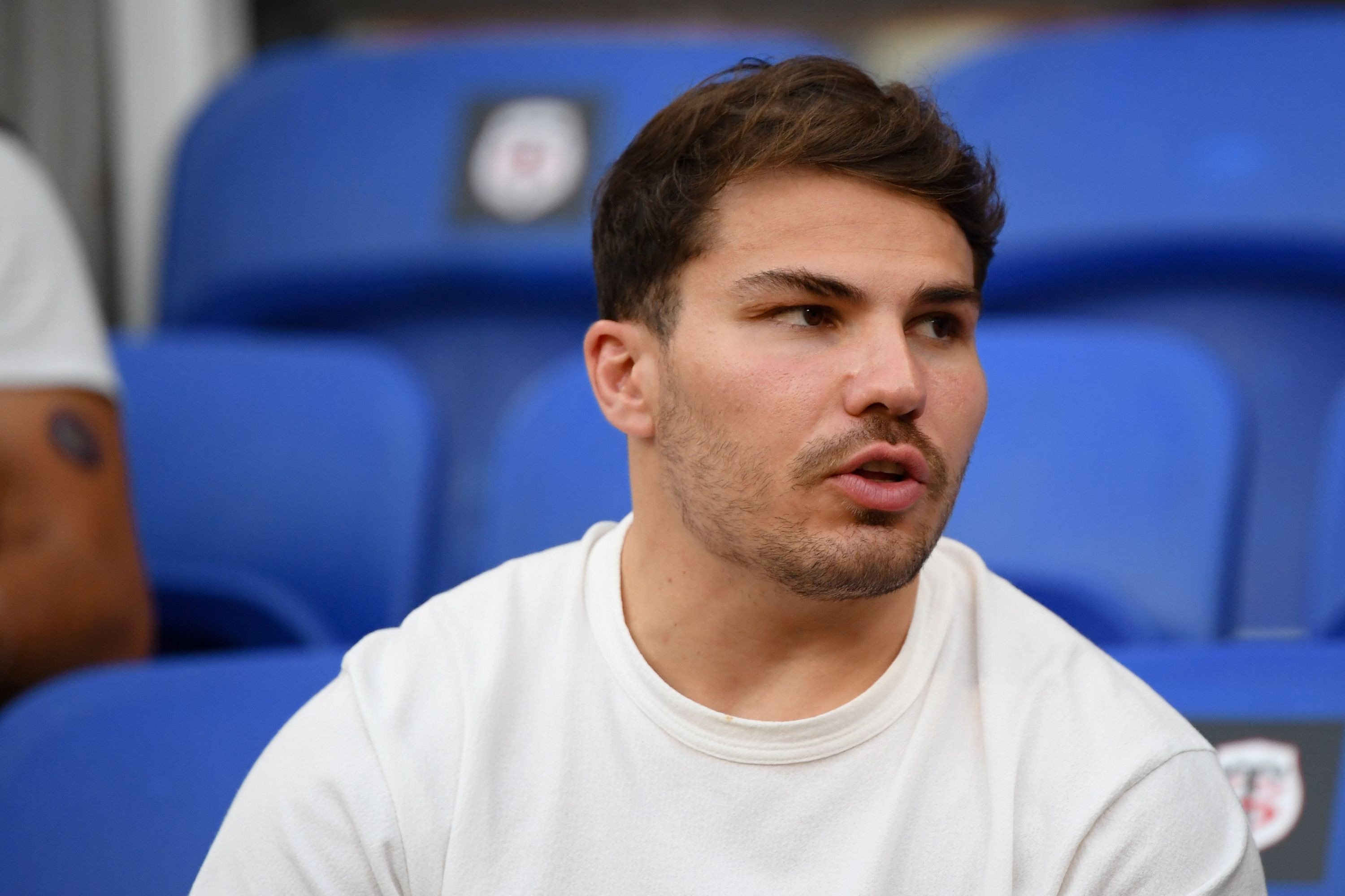 Antoine Dupont : Le départ à l'étranger prévu de longue date ! -  Le10sport.com