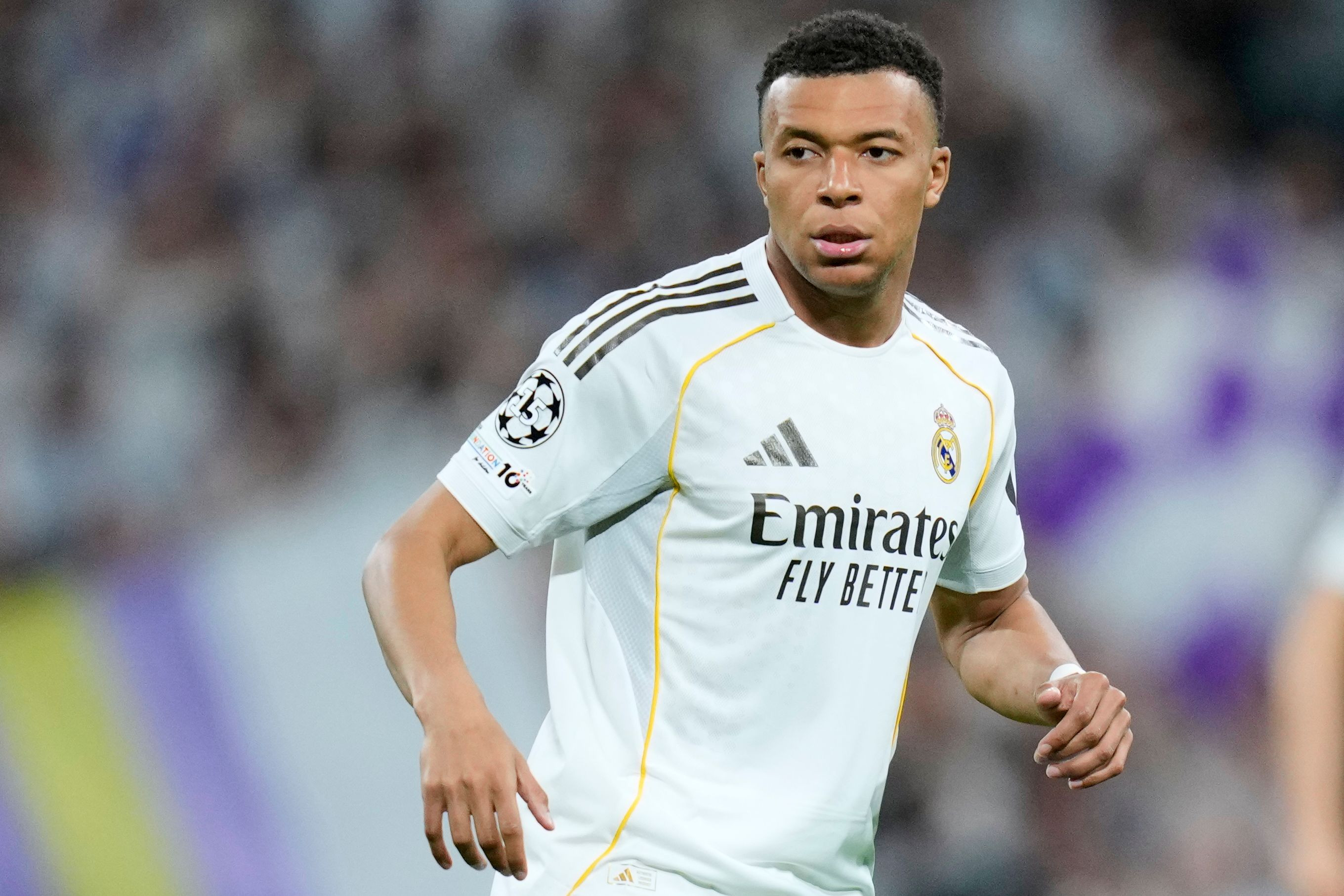 Kylian Mbappé est critiqué en Espagne : Une ancienne star du Real Madrid lui fait une promesse !