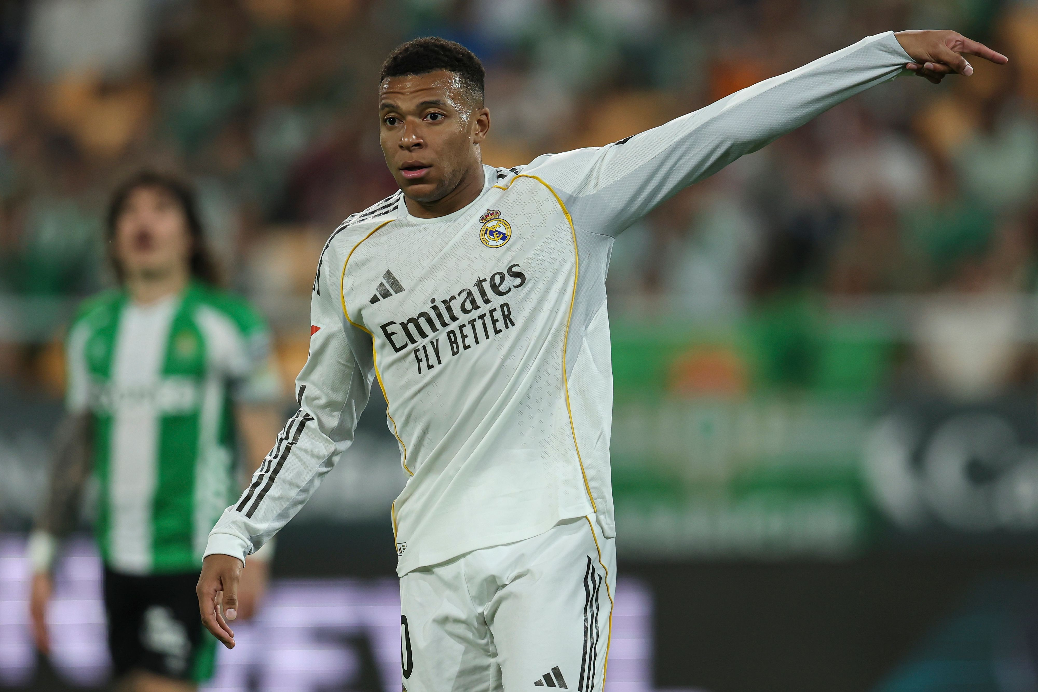 Kylian Mbappé : Un journaliste dénonce un acharnement au Real Madrid !